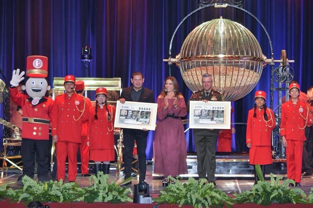 Honran Batalla de Puebla con sorteo mayor de la Lotería Nacional 6 Honran Batalla de Puebla con sorteo mayor de la Lotería
