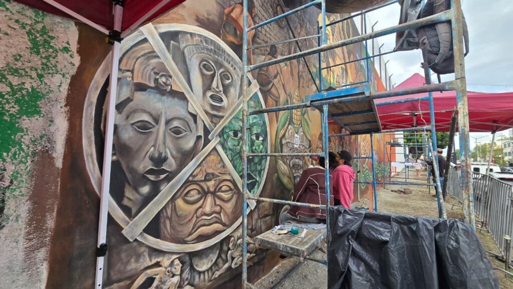 Mural inspirado en el Mundial busca imponer Récord Guinness 7 Mural dedicado al Mundial busca el Récord Guinness