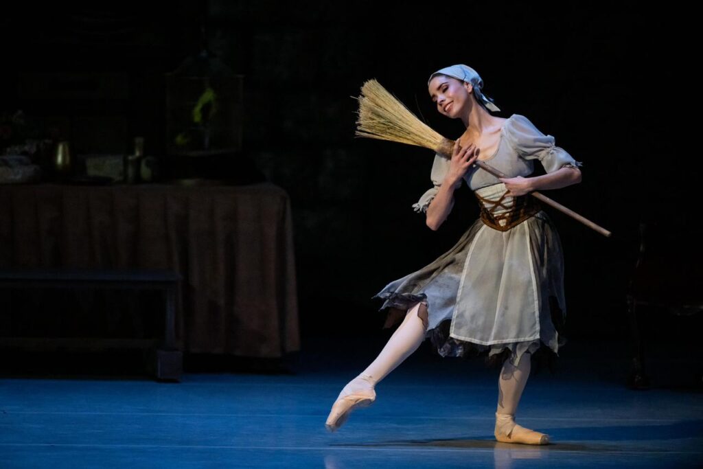 La Cenicienta tiene noche de ensueño en el Palacio de Bellas Artes 8 La Cenicienta regresa al Palacio de Bellas Artes