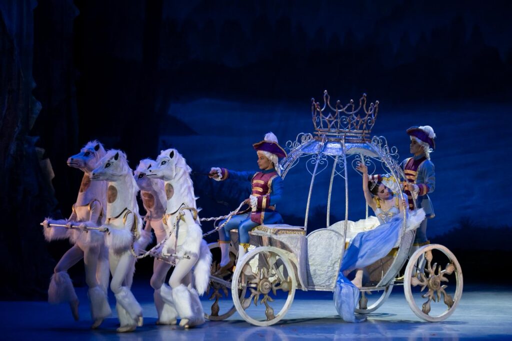 La Cenicienta tiene noche de ensueño en el Palacio de Bellas Artes 6 La Cenicienta regresa al Palacio de Bellas Artes