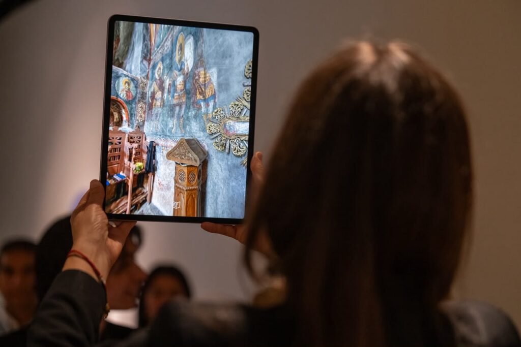 Muestran riqueza de los monasterios medievales en Kosovo 6 Muestra riqueza de monasterios medievales en Kosovo