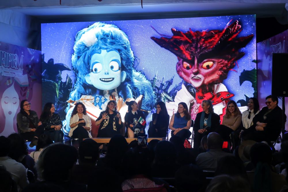 Primer festival de Pensamiento de Mujer reúne a 40 mil personas 7 Concluye el primer festival de Pensamiento de Mujer