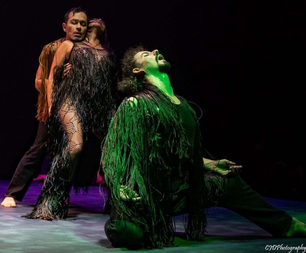 'Pagano' entrelaza supersticiones, impulsos, deseos y miedos 7 La puesta 'Pagano' danza entre lo sagrado y lo ritual