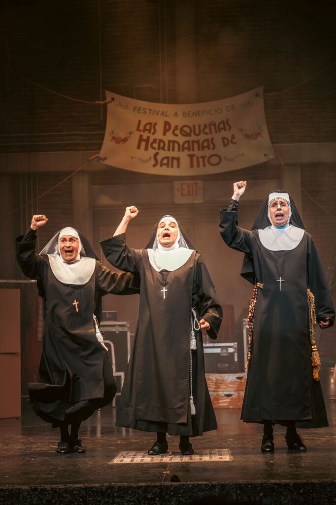 La comedia musical 'Sorpresas A-men' cumple 100 representaciones 8 Musical Sorpresas A-men cumple 100 representaciones