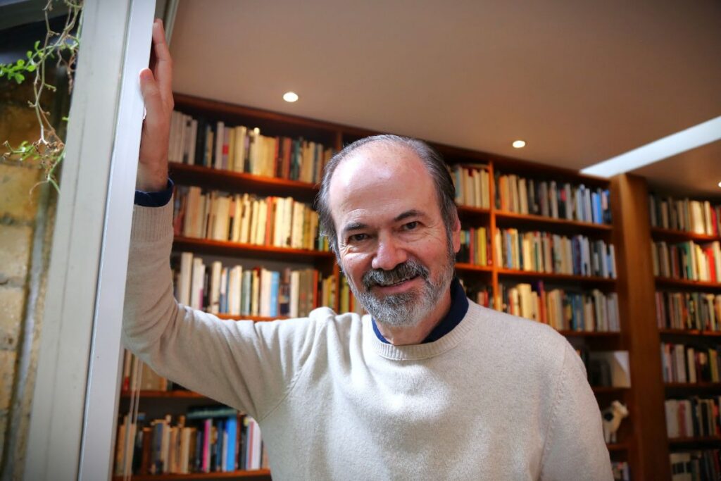 Juan Villoro: "El cronista debe ser un mezclador de curiosidades" 8 Villoro El cronista es un mezclador de curiosidades